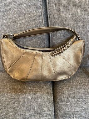 Vintage Tommy Hilfiger Hobo Bag
Like New